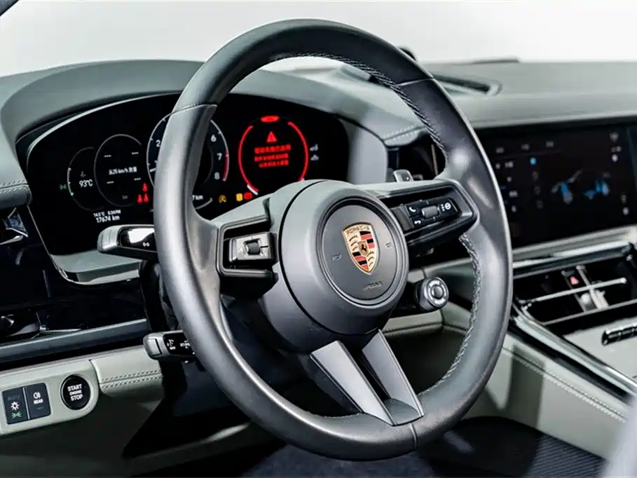 Porsche Panamera 2024 — фото 10