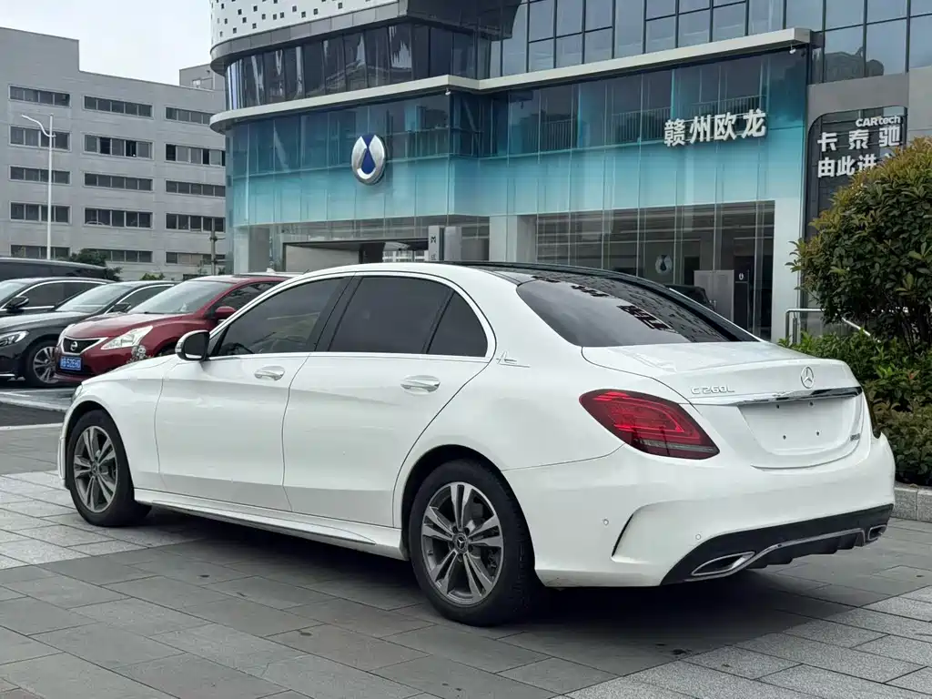 Mercedes-Benz C-Class 2020 — фото 9
