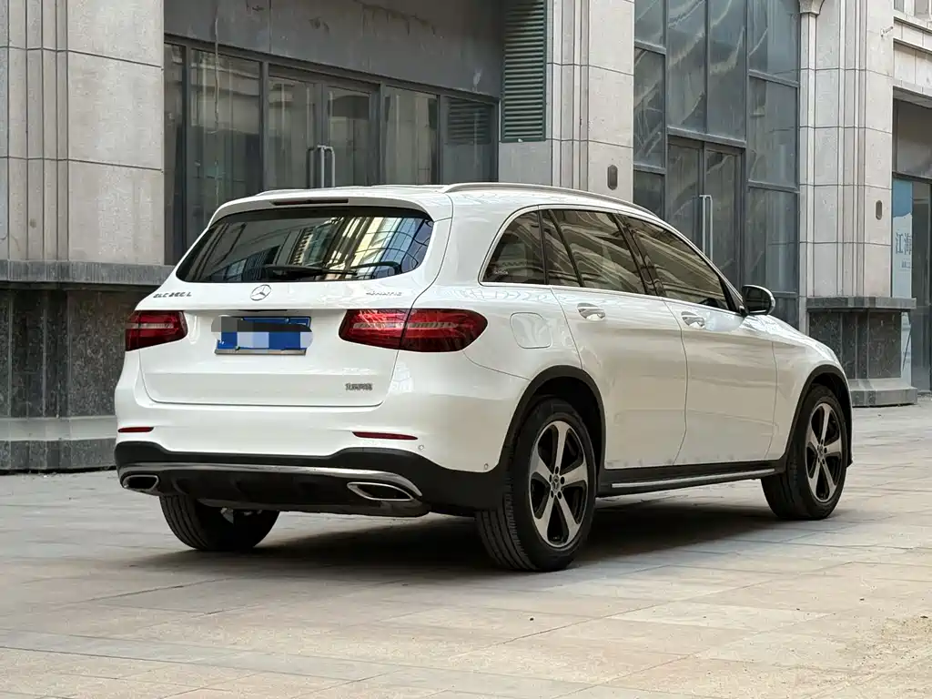 Mercedes-Benz GLC 2019 — фото 16