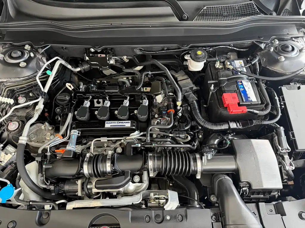 Honda Accord 2023 — фото 16