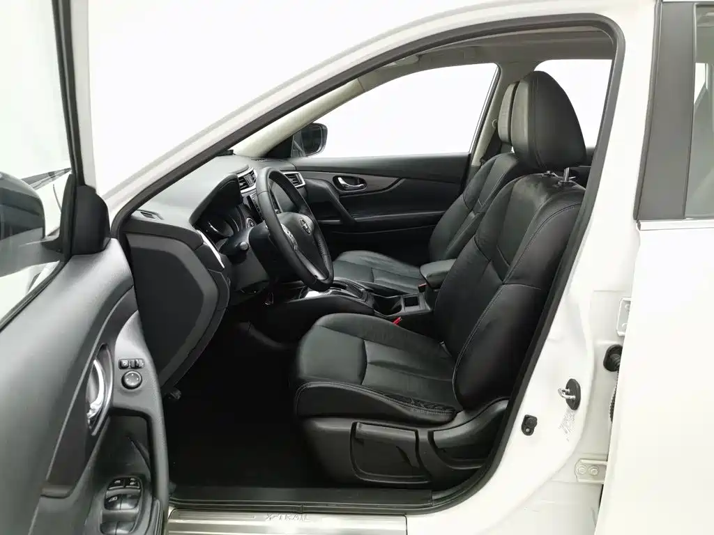 Nissan X-Trail 2015 — фото 10