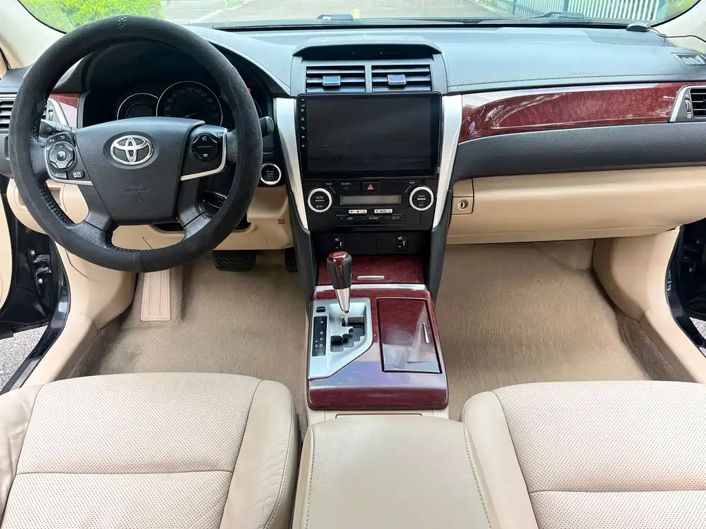Toyota Camry 2013