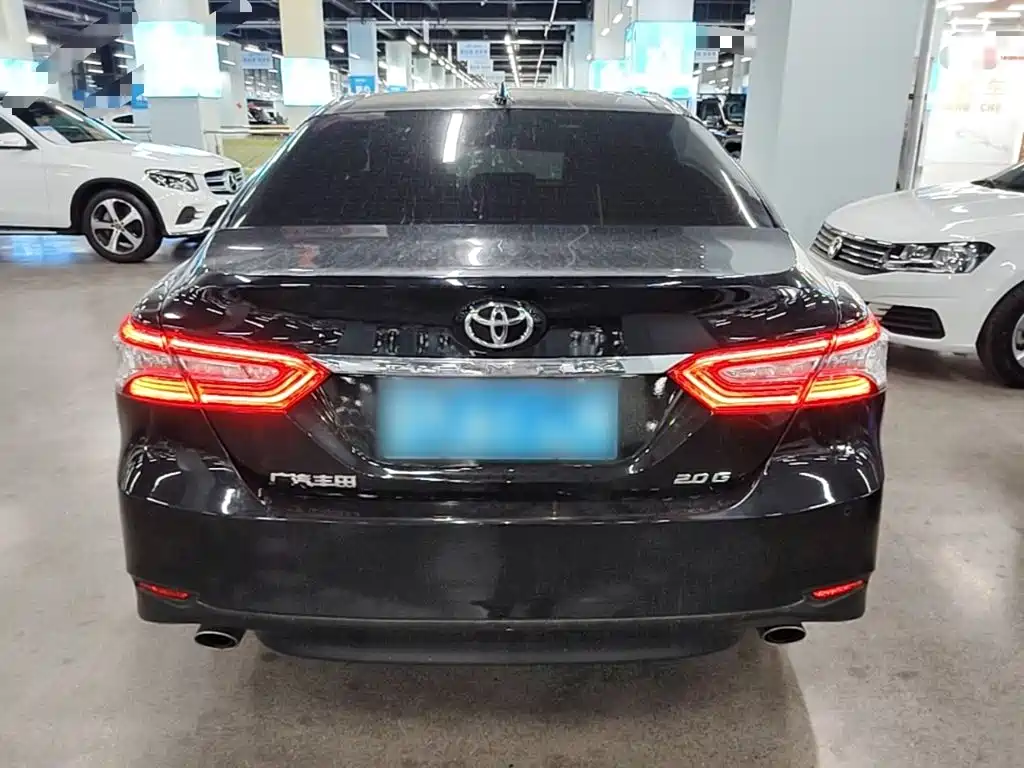Toyota Camry 2021