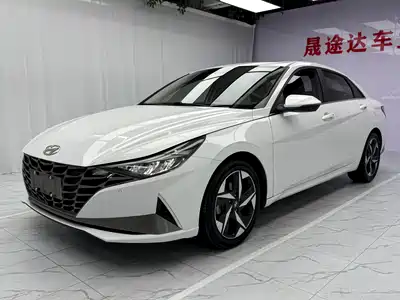 Hyundai Elantra 2022