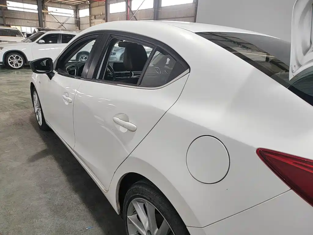 Mazda 3 Axela 2017