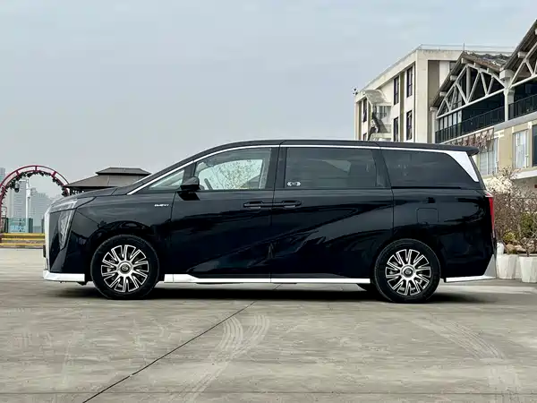 GAC Trumpchi E9 2023
