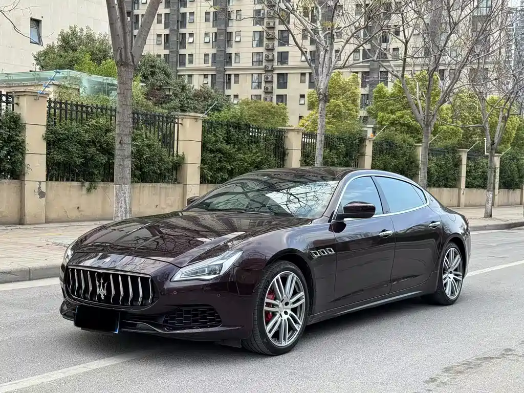 Maserati Quattroporte 2020 — фото 2