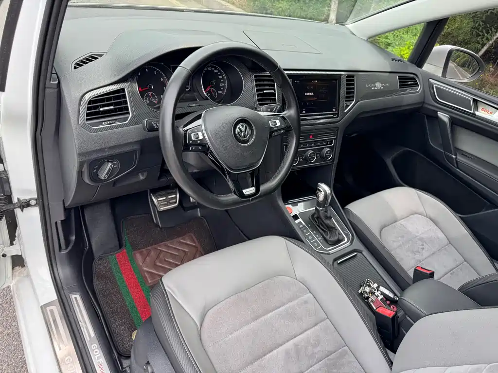 Volkswagen Golf Sportsvan 2019 — фото 9