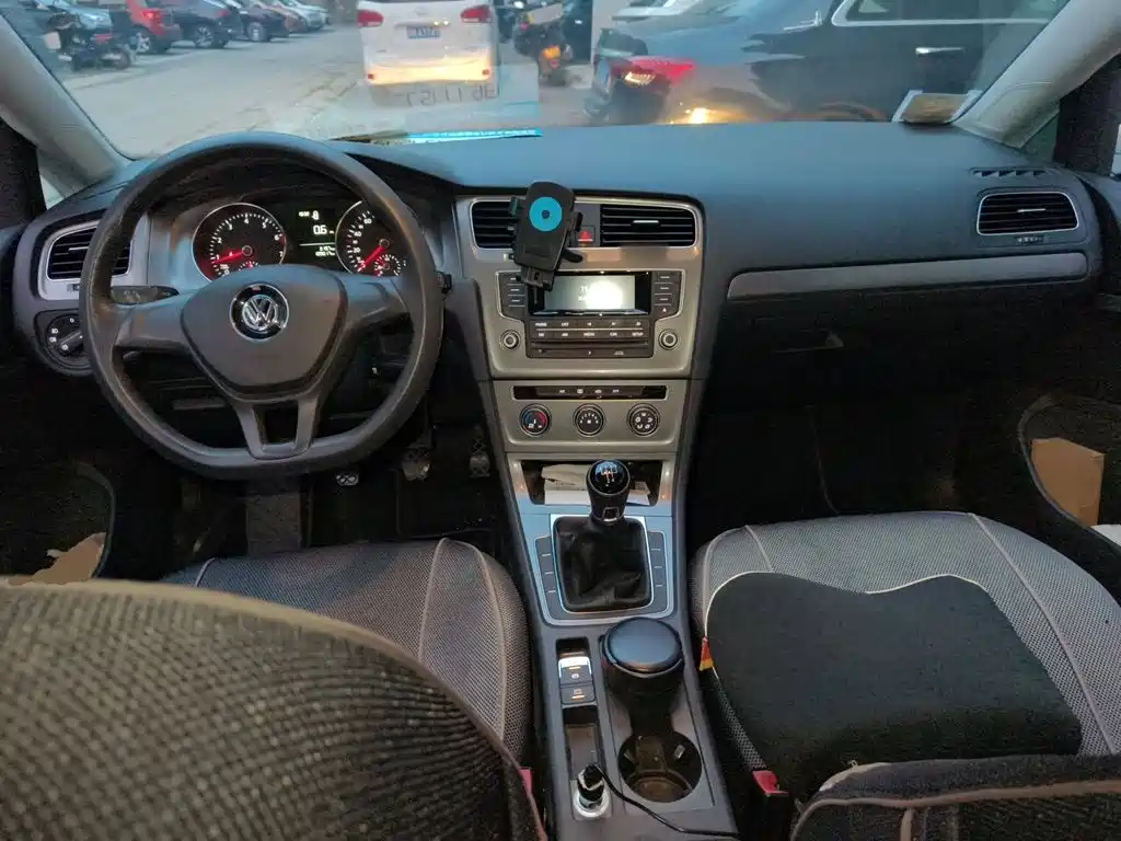 Volkswagen Golf 2016
