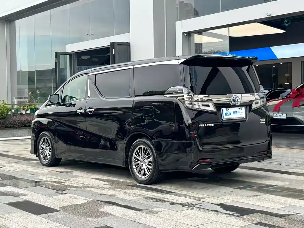 Toyota Vellfire 2020