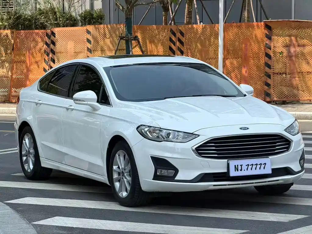 Ford Mondeo 2021 — фото 3