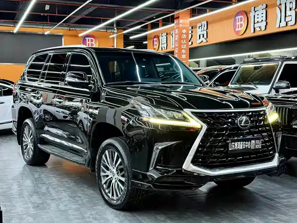 Lexus LX 2016