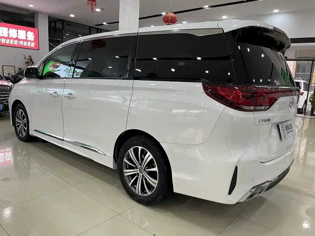 GAC Motor Trumpchi M8 2020 — фото 9