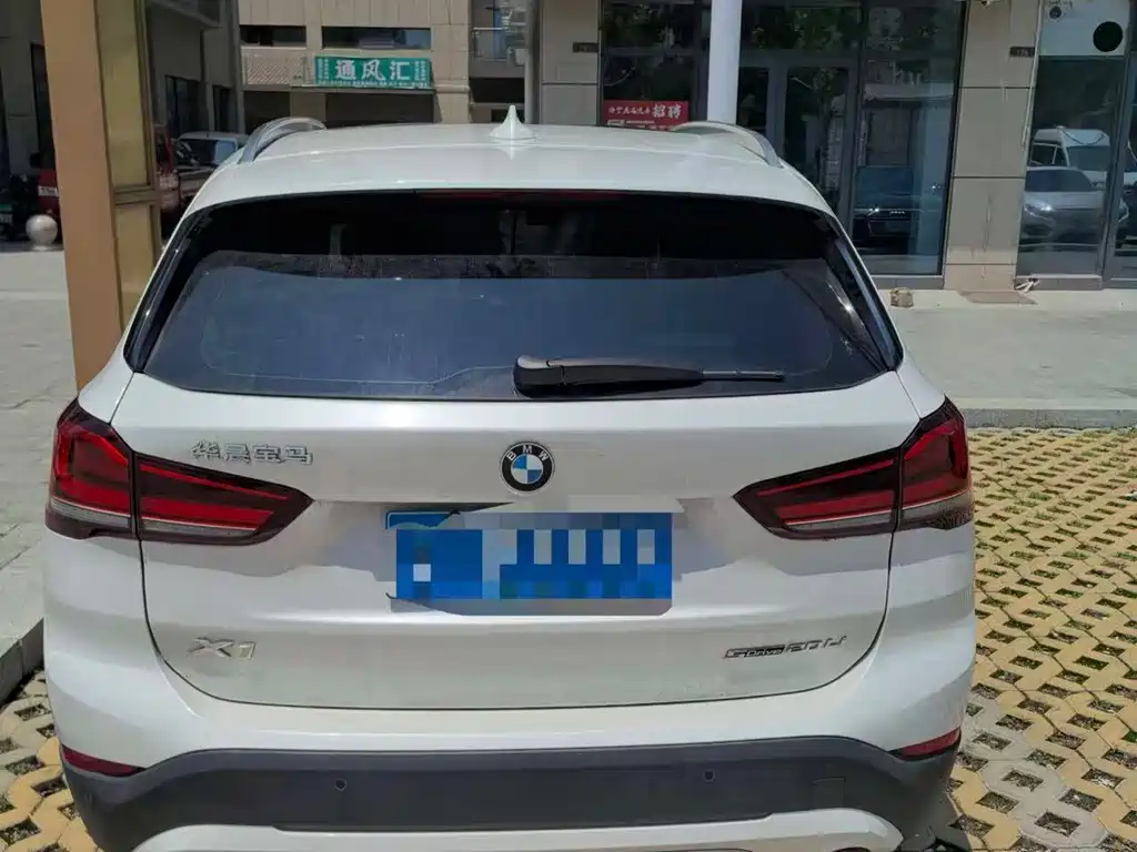 BMW X1 2022