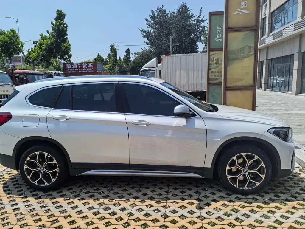 BMW X1 2022