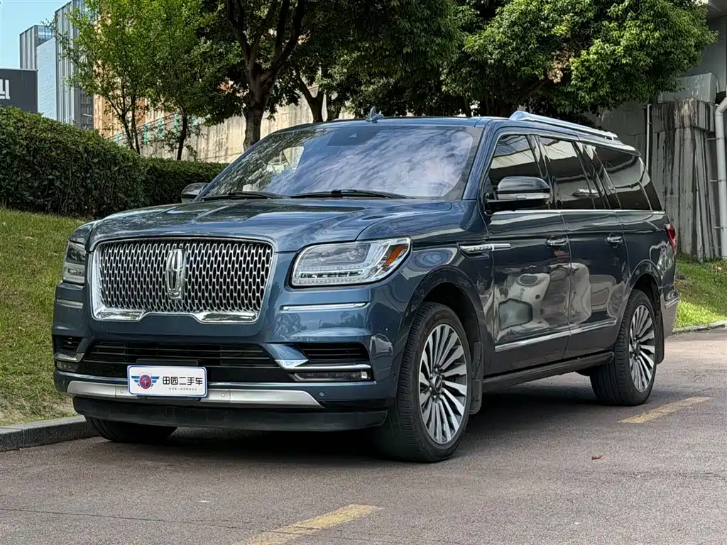 Lincoln Navigator 2019 — фото 1