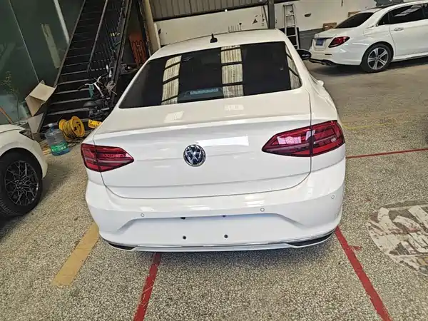 Volkswagen Lamando 2021