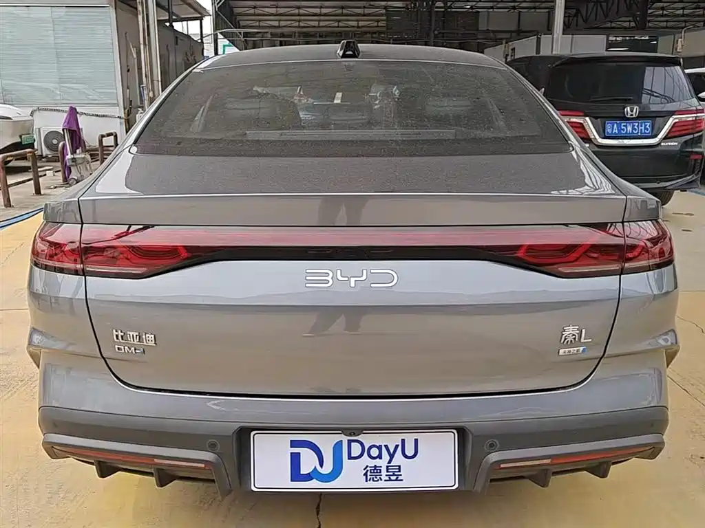 BYD Qin L 2025 — фото 5