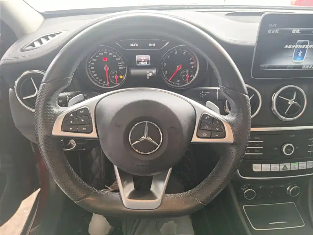 Mercedes-Benz GLA 2019 — фото 11