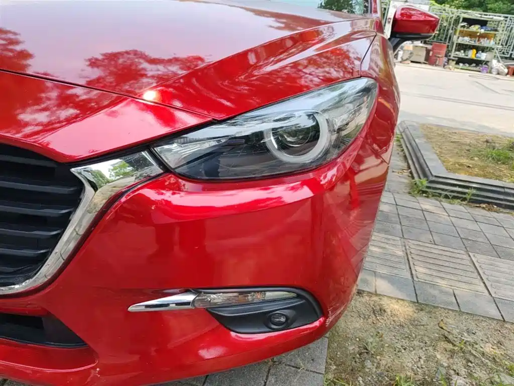 Mazda 3 Axela 2019 — фото 24