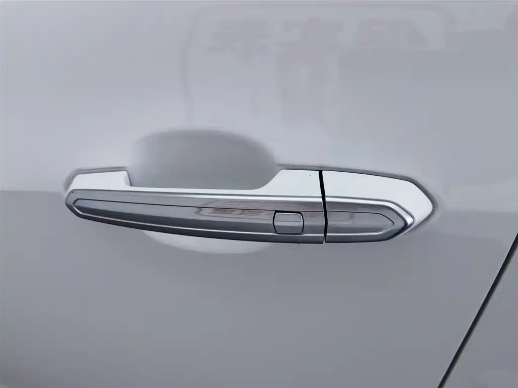 Cadillac ATS-L 2016 — фото 18