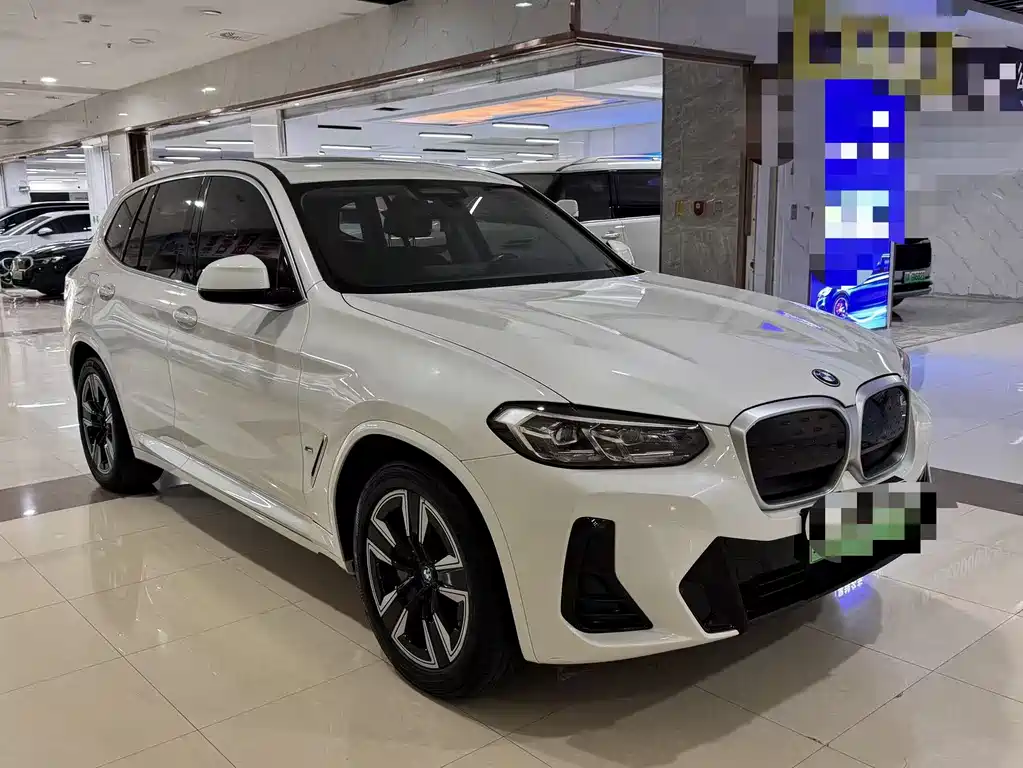 BMW iX3 2023 — фото 3