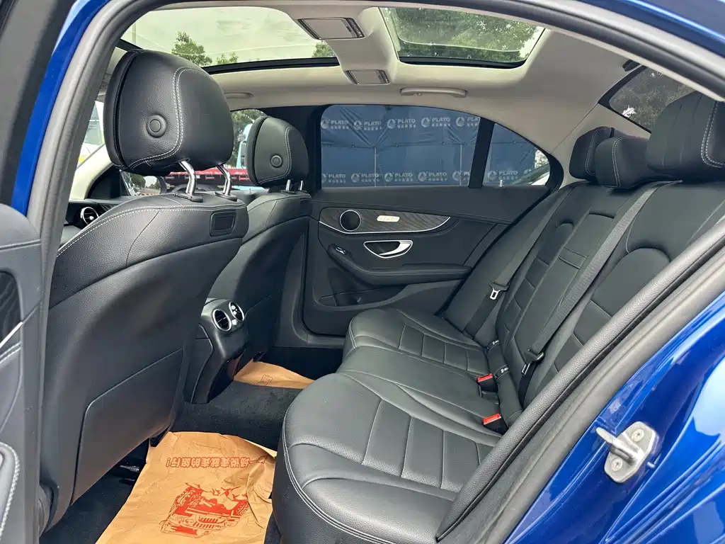 Mercedes-Benz C-Class 2017 — фото 12