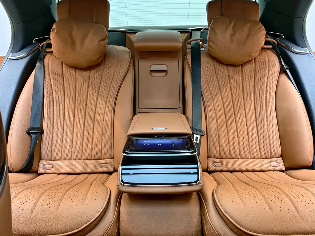 Mercedes-Benz S-Class 2023 — фото 15