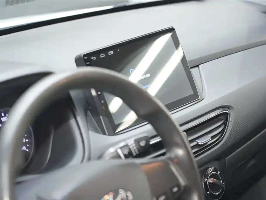Hyundai Elantra 2019 — фото 11
