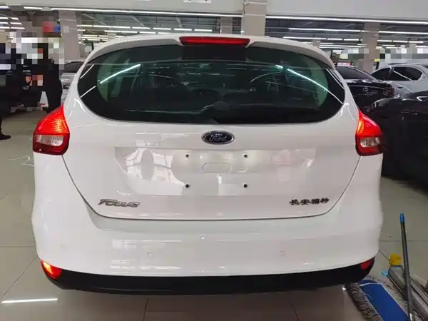 Ford Focus 2015