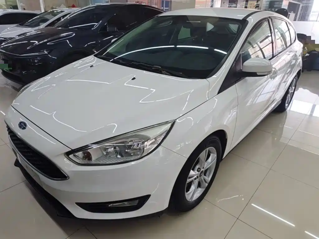 Ford Focus 2016 — фото 2