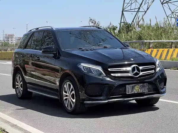 Mercedes-Benz GLE 2017