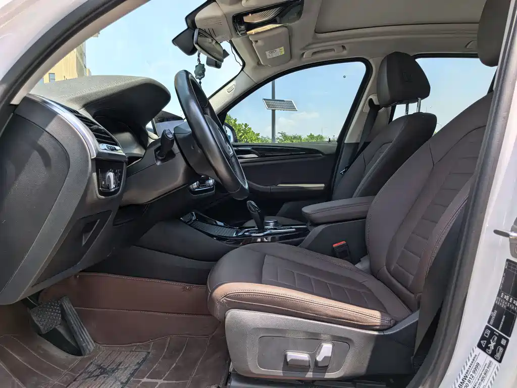 BMW X3 2020 — фото 13