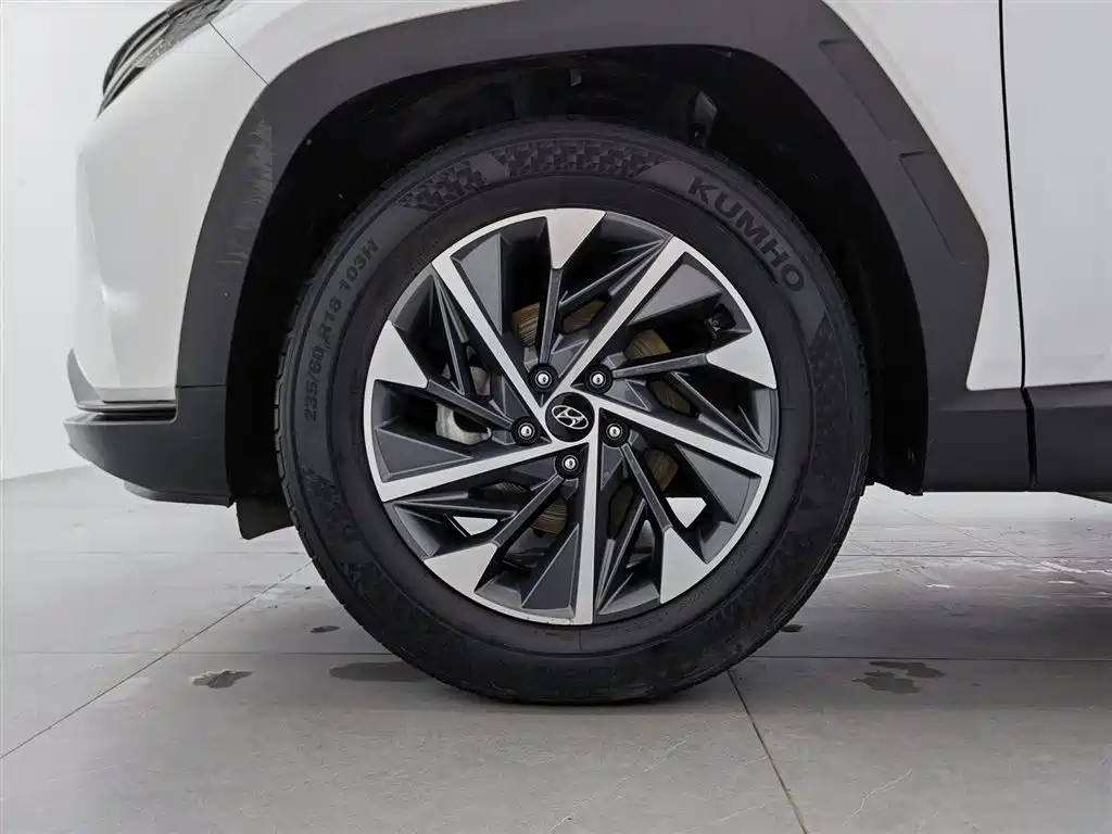 Hyundai Tucson 2022 — фото 17