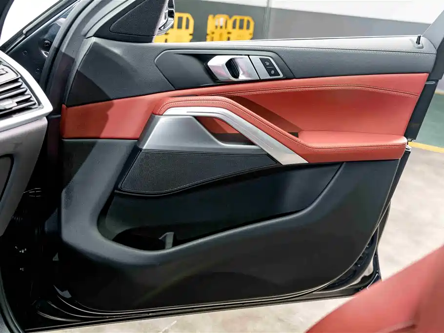 BMW X6 2021 — фото 15