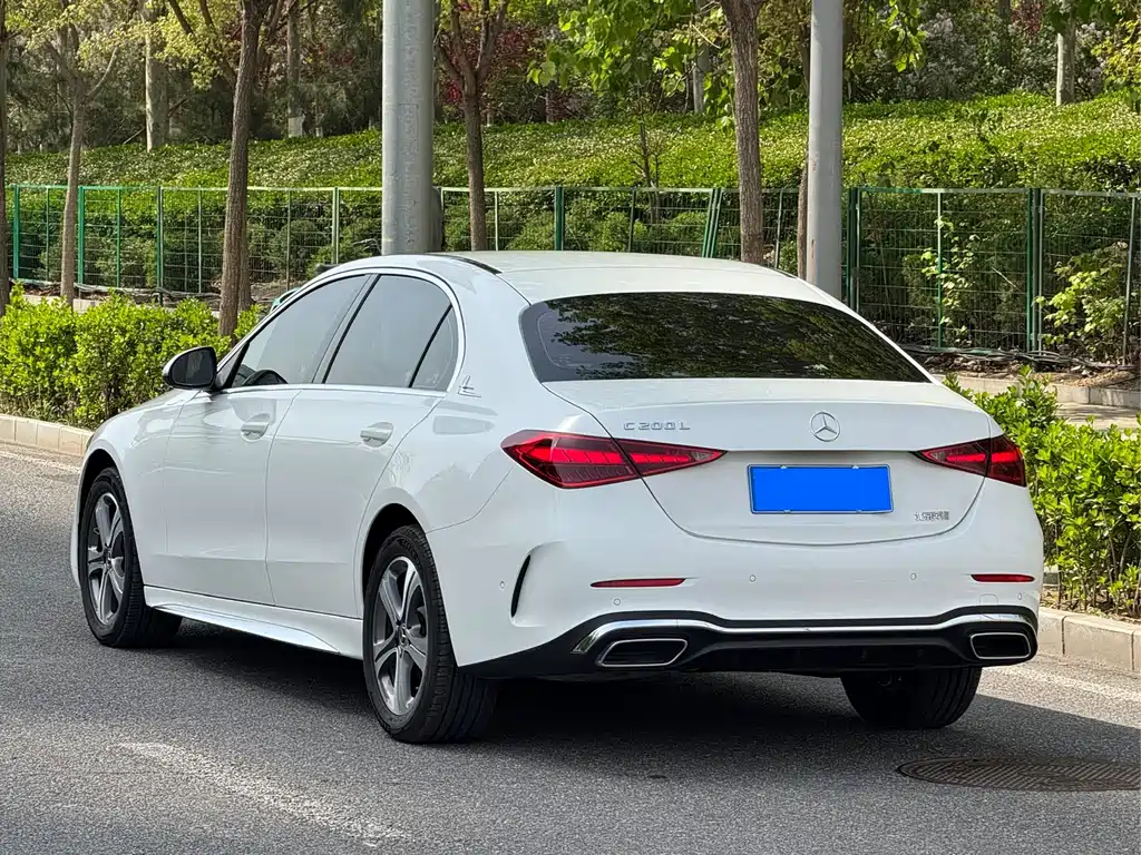 Mercedes-Benz C-Class 2022 — фото 4