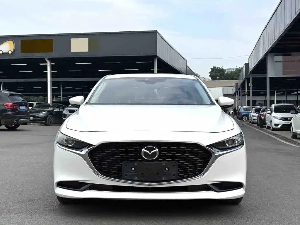 Mazda 3 Axela 2020