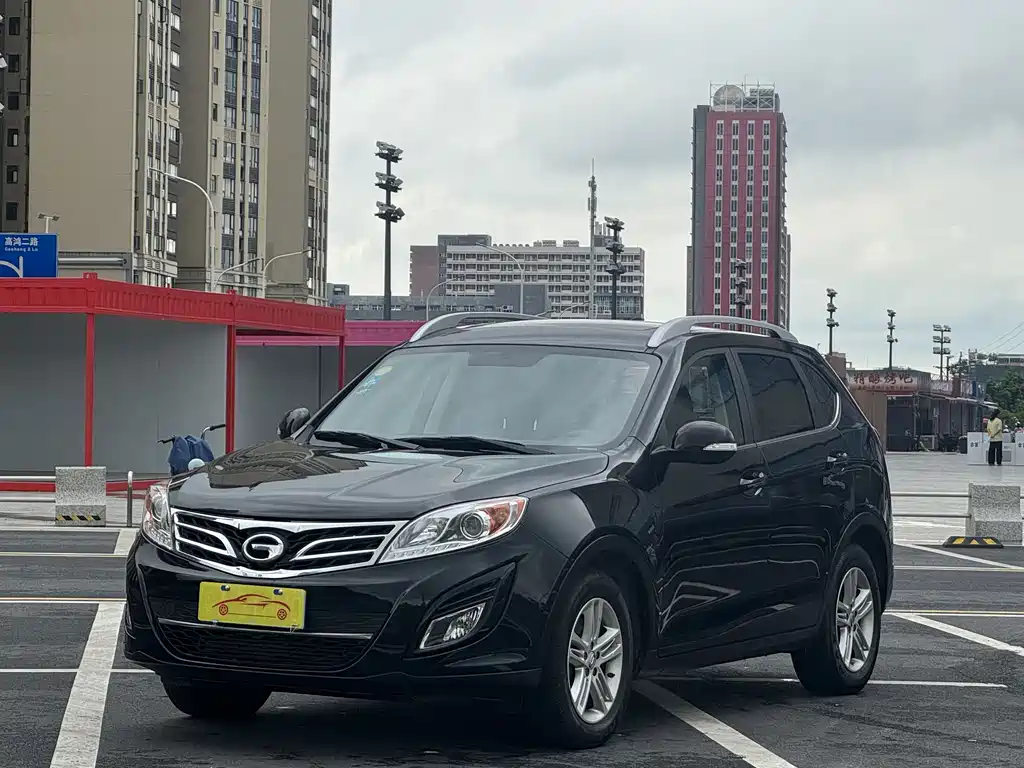 GAC Motor Trumpchi GS5 2014 — фото 1