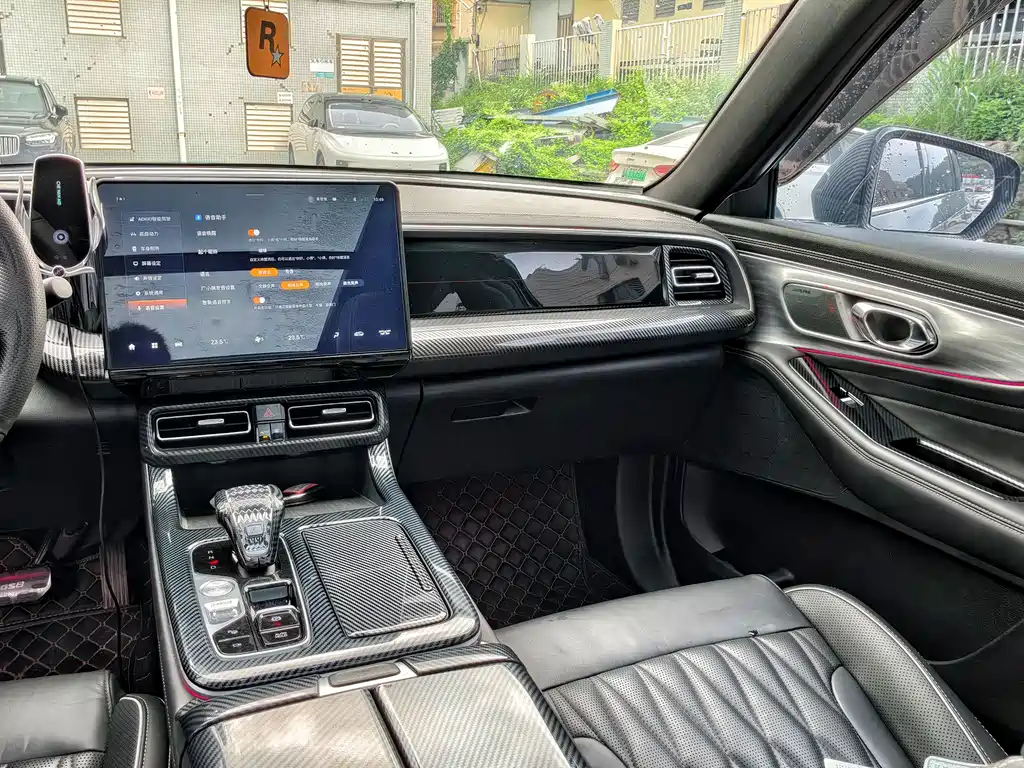 GAC Motor Trumpchi GS8 2023 — фото 23