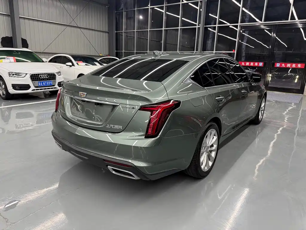 Cadillac CT5 2022 — фото 12