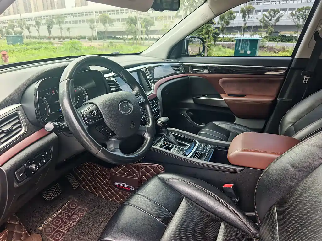 GAC Motor Trumpchi GS8 2018