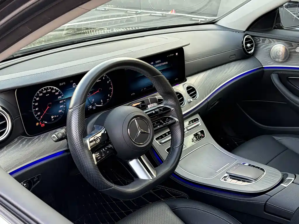 Mercedes-Benz E-Class 2022 — фото 8