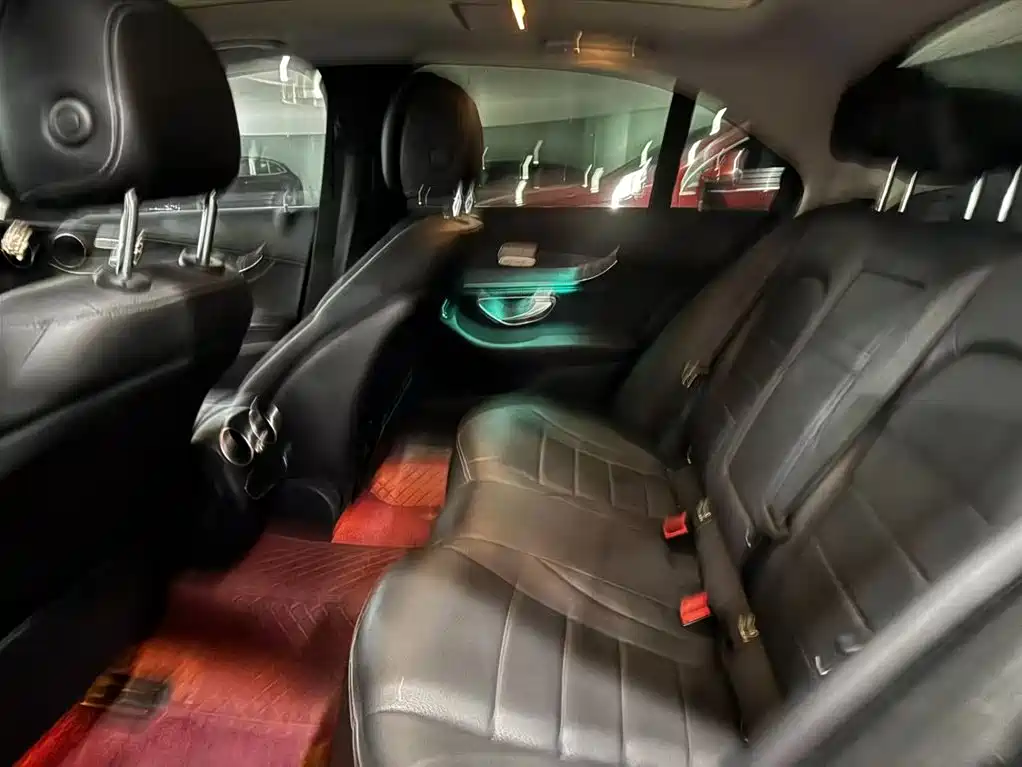 Mercedes-Benz C-Class 2019 — фото 15