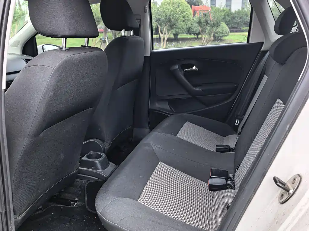 Volkswagen Polo 2016