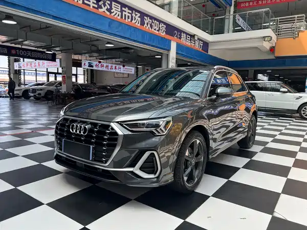 Audi Q3 2022