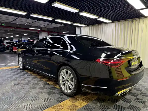 Mercedes-Benz S-Class 2023