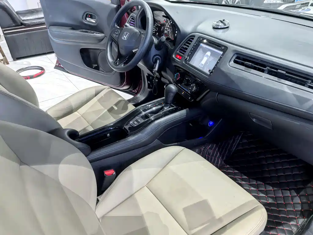 Honda Vezel 2015 — фото 12