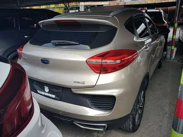 Geely Emgrand GS 2018
