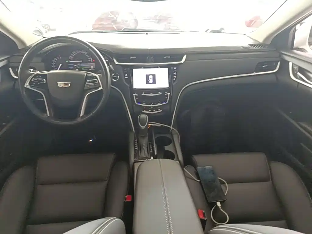 Cadillac XTS 2019 — фото 10