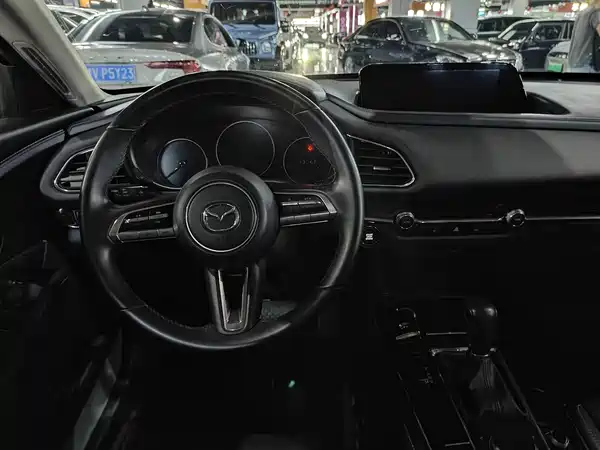 Mazda CX-30 2020
